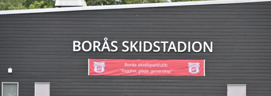 Schild am Skistadion Borås